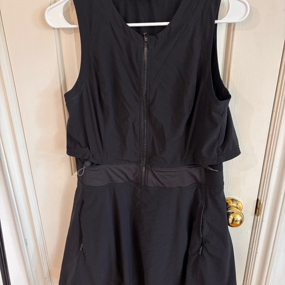 athletica dress so cute - Picture 9 of 9